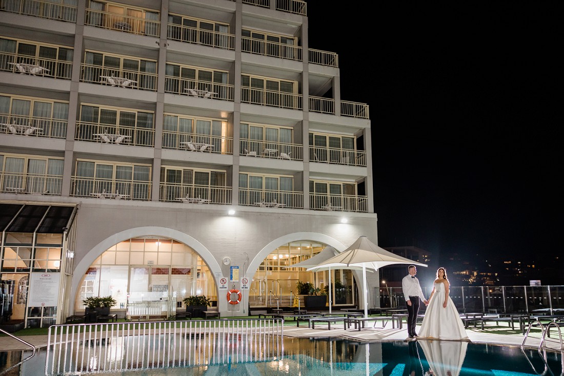 elopement photographer central coast crowne plaza terrigal